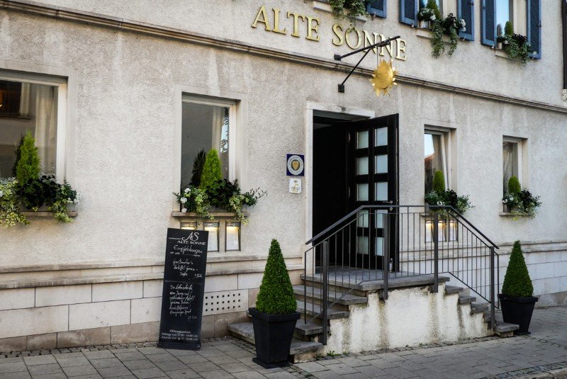 Alte-Sonne-Ludwigsburg-Eingangsbereich-1-von-1