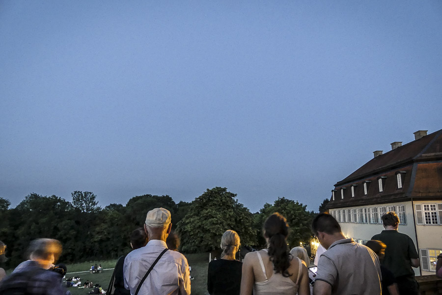 Mondfinsternis Gerlingen - Juli 2018 - Schloss Solitude - Warten auf das Jahrhundertereignis Mondfinsternis Gerlingen - Juli 2018 - Schloss Solitude - Warten auf das Jahrhundertereignis
