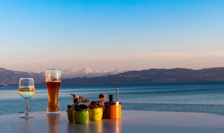 Agnesa's Schtändle am See - den Blick in die Ferne schweifen lassen