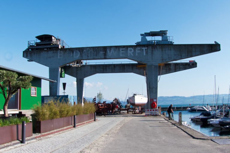 Ehemalige Bodan Werft in Kressbronn - hier steht noch ein alter Kran