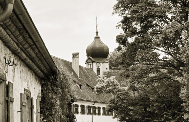 Kloster Inzigkofen - Oberes Donautal - Blick aus Richtung Kräutergarten Kloster Inzigkofen - Oberes Donautal - Blick aus Richtung Kräutergarten