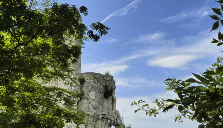 Ruine Reußenstein auf der schwäbischen Alb - seitlicher Blick