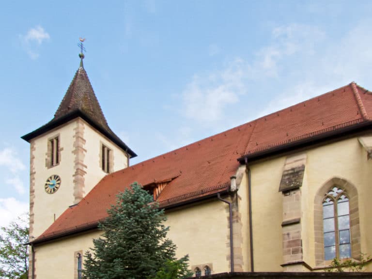Die Veitskapelle in Stuttgart-Mühlhausen – Blick von der Veitstraße aus Die Veitskapelle in Stuttgart-Mühlhausen – Blick von der Veitstraße aus