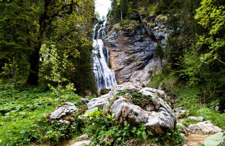 Kenz Fälle im Lobental oberhalb der Kenzenhütte - schönes Naturschauspiel Kenz Fälle im Lobental oberhalb der Kenzenhütte - schönes Naturschauspiel