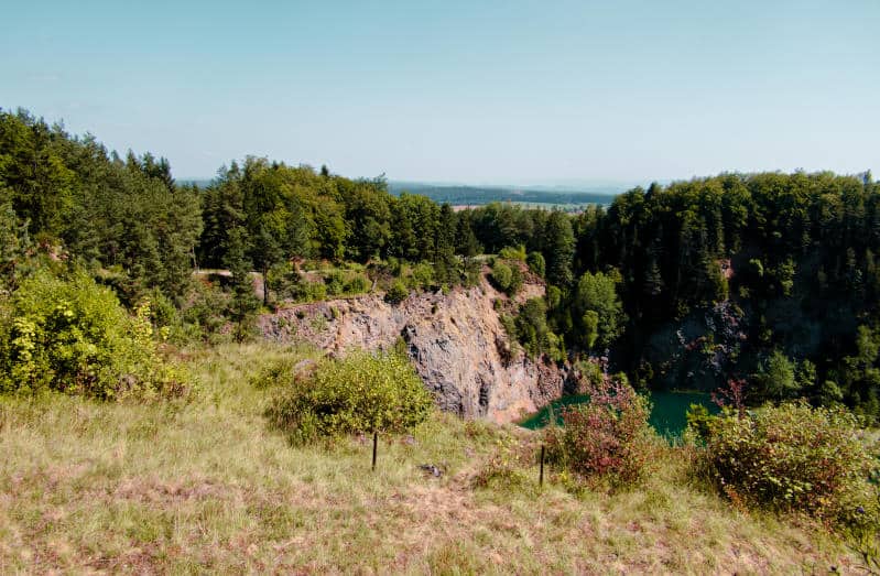Der Höwenegg Kratersee: eine Wanderung bis zum Zaun der Zeit 2 Höwenegg Kratersee - mit Fernblick Richtung Bodensee