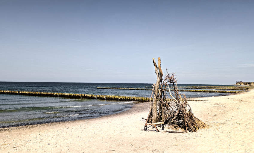 Die Seebrücke Wustrow: dein perfektes Ausflugsziel 2 Seebrücke Wustrow - Impessionen vom Strand